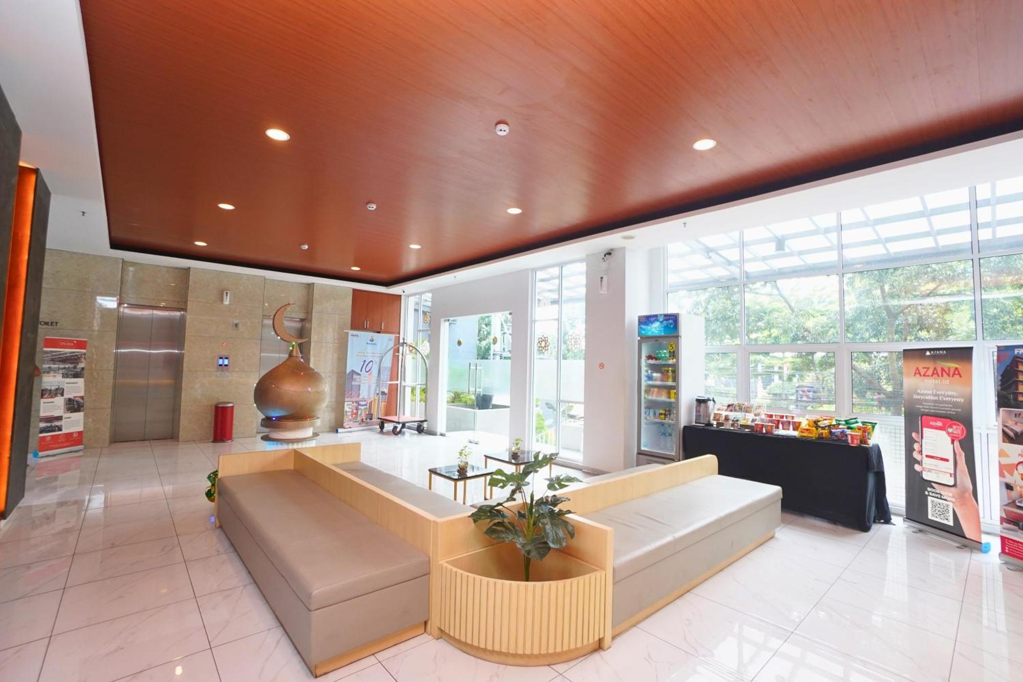 Front One Hotel Pasir Koja Bandung Exteriér fotografie